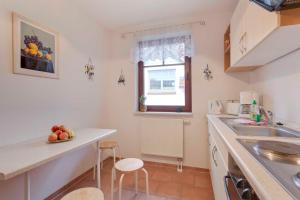 Zinnowitz - 3 separate Wohungen Frankstr 6 mit WLAN, ruhig, 1xEG mit Terrasse und 2xOG