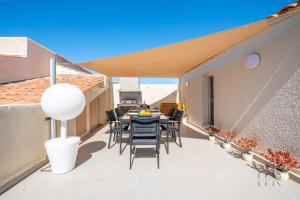 Magnifique duplex avec terrasse et piscine