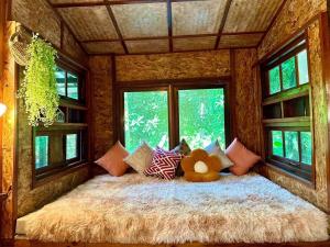 Bangtao Wooden house resort and cafe