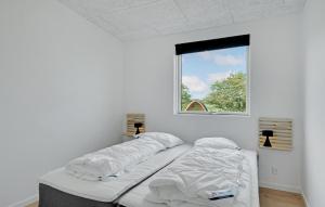 Nice Home In Spøttrup With Sauna