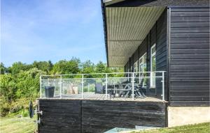 Three-Bedroom Holiday Home In Spottrup