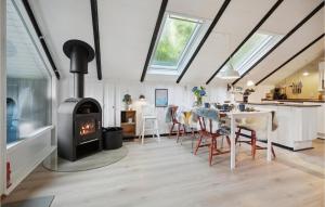 3 Bedroom Cozy Home In Toftlund