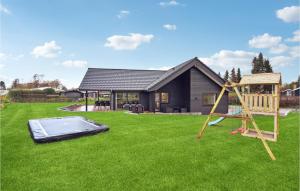 3 Bedroom Lovely Home In Bogense