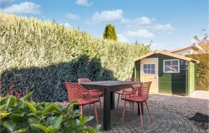 2 Bedroom Amazing Home In Putten