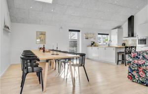 Pet Friendly Home In Hadsund With Sauna