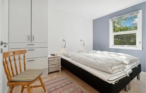 3 Bedroom Awesome Home In Aakirkeby