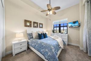 Stunning Views Penthouse-Waterview King Suite Golf