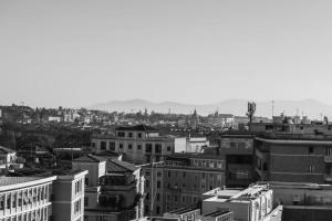 Delightful Penthouse View St Peter