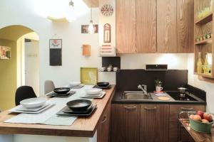 LEMON TREE close to Vatican City