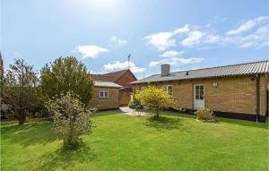 Lovely Home In Aakirkeby With Wifi