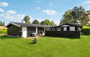 Awesome Home In Gilleleje With Wifi