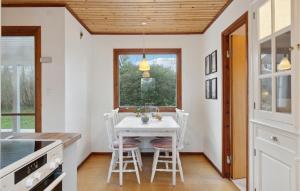 3 Bedroom Cozy Home In Gilleleje