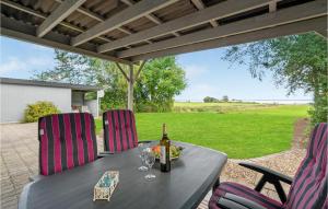 1 Bedroom Beautiful Home In Roslev