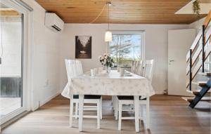 Cozy Home In Øster Assels With Sauna