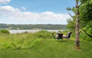 2 Bedroom Cozy Home In Mariager