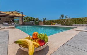 Lovely Home In Jadrija With Wifi