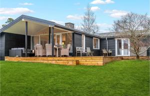 3 Bedroom Amazing Home In Hornbæk