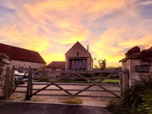 Knoll View Ranch - Group Hot Tub