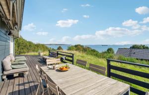 Awesome Home In Kalundborg With Wifi