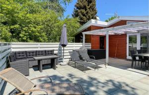 Beautiful Home In Nexø With Wifi