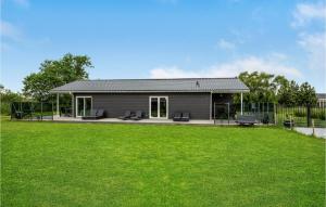 Stunning Home In Væggerløse With Wifi