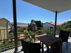 Apartments Goldie in the center of Krk