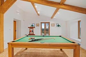 Knoll View Ranch - Group Hot Tub