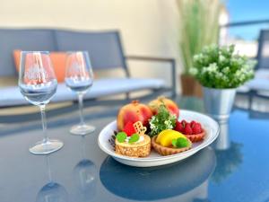 GATU PREMIUM La Brisa " Preferente mayores de 25 años y familias "