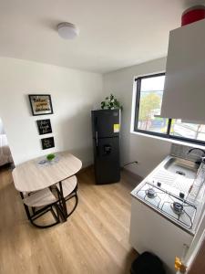 Apartaestudio Calle 51, Avenida Santander