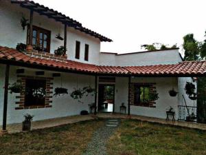 Casa de Campo en Jardín Alojamiento Familiar