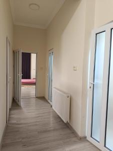 2-х кімнатна квартира в центрі міста, поруч з Кобилянською вулицею