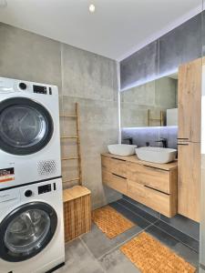 Appartements Alsace Colmar Appartement climatisee garage, parking et terrasse : photos des chambres