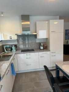 Charmante Einliegerwohnung im grünen Katzwang