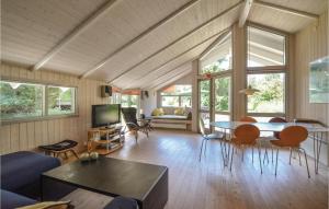 Two-Bedroom Holiday Home In Nykobing Sj