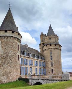 B&B / Chambres d'hotes Chateau de Bonneval : photos des chambres