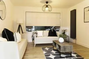 Montgomery Avenue - 伦弗鲁