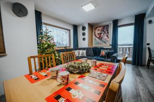 Mountain Base - Dom Hrabiego - AC