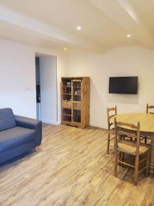 Studio rez de chaussée maison proximité station ski