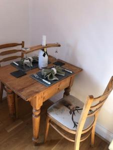 Station House Flat on outskirts of Thornhill