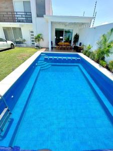 Casa con alberca climatizada en Cuautla Morelos