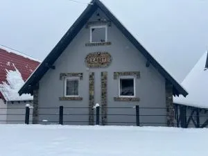 Cabana Zabet - 巴亚德菲耶尔