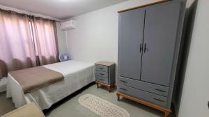 Casa a 2 quadras da Praia de Zimbros RW2724