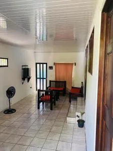 Cabinas chinchilla dos - Naranjito