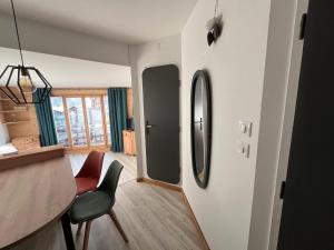 Appartement rénové Avoriaz 4 pers, balcon sudouest, wifi - FR-1-633-78