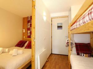 Appartements Appartement renove proche des pistes - 4 pers, balcon, casier a skis - FR-1-575-211 : photos des chambres
