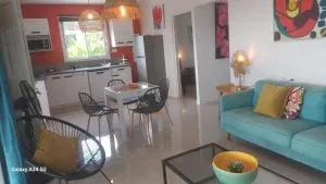 GITE CAPRA Pomme surette SPA - Brouel