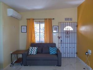 Hummingbird Hill Villa