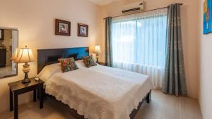 2-Bedroom, 2-Bath Condo Near Beach