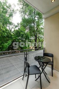 Elegant 1 bed apt near Paseo La Galeria