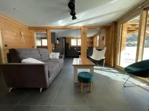 Appartement lumineux neuf dans bas de chalet LE DOUGLAS - 拉茹杜罗普